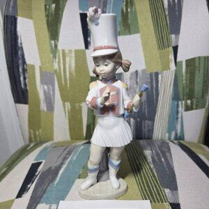 Lladro Majorette Marching Band Girl Figurine Baton Twirler 6306 Mint & Rare